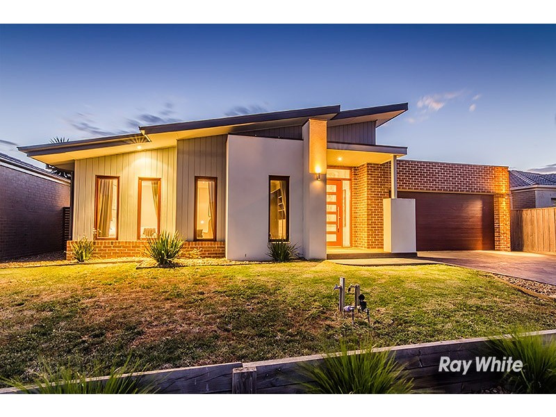 5 Gregson Grove, Lyndhurst VIC 3975