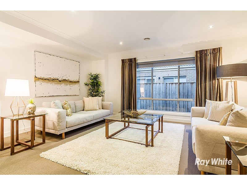 5 Gregson Grove, Lyndhurst VIC 3975