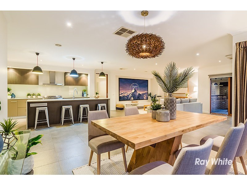 5 Gregson Grove, Lyndhurst VIC 3975