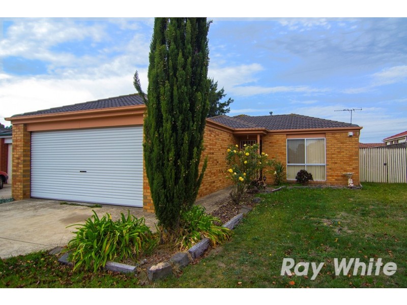 40 Joyce Street, Cranbourne VIC 3977