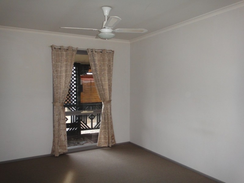 63 Monahans Road, Cranbourne West VIC 3977