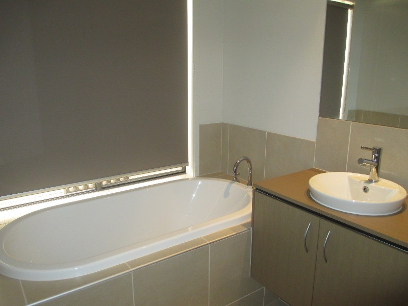 21 Autumn Fields Drive, Cranbourne North VIC 3977