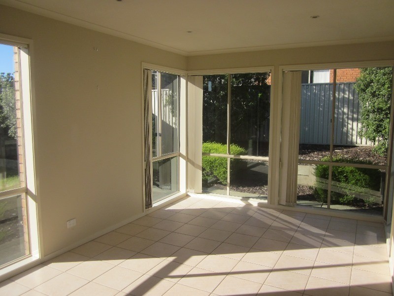 58 Scotsdale Drive, Cranbourne East VIC 3977
