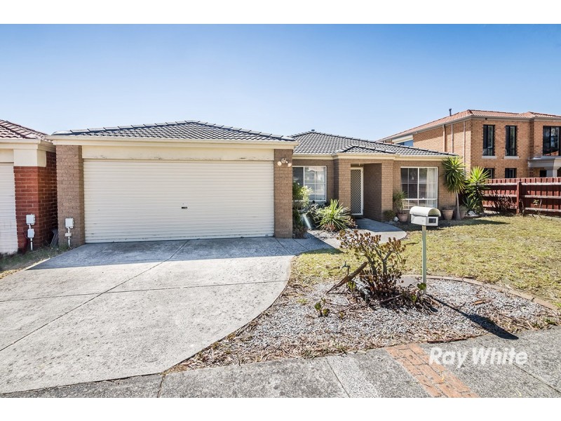 46 Central Parkway, Cranbourne West VIC 3977