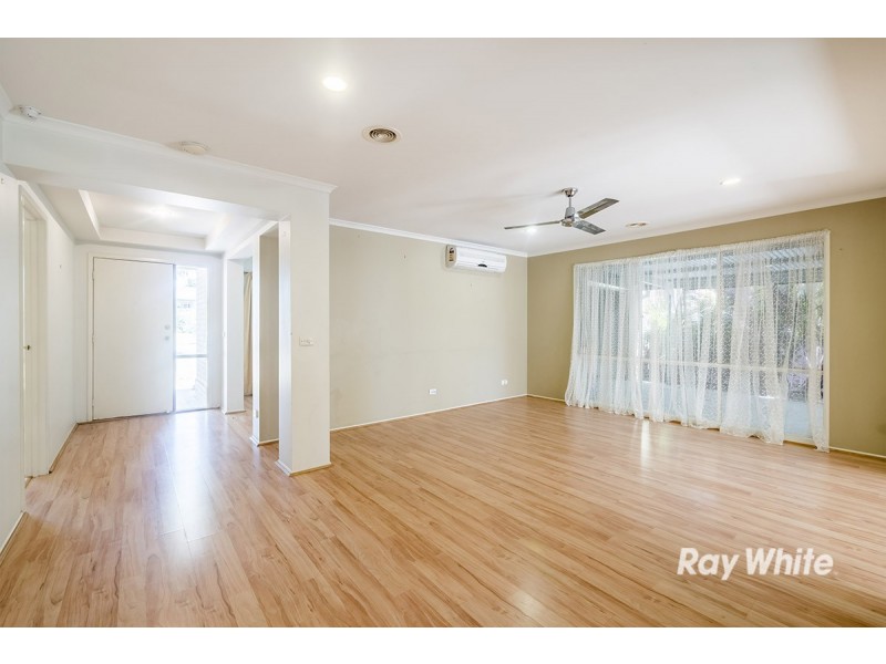46 Central Parkway, Cranbourne West VIC 3977