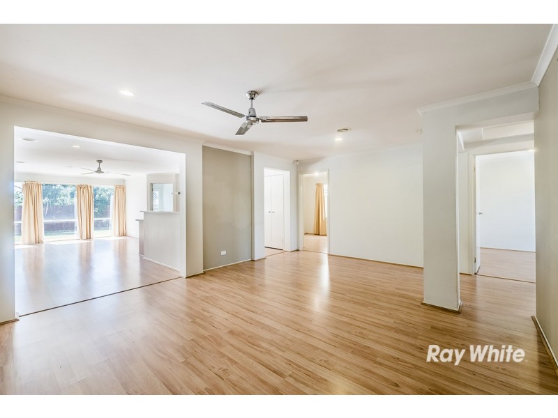 46 Central Parkway, Cranbourne West VIC 3977