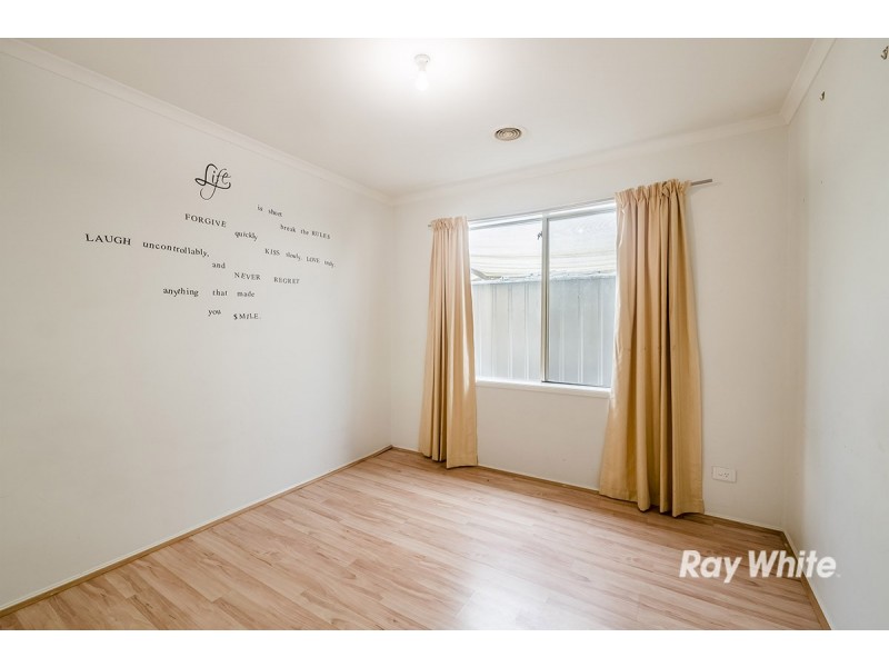 46 Central Parkway, Cranbourne West VIC 3977