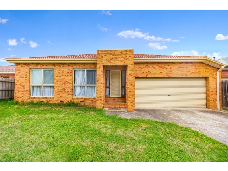 49 Breens Road, Cranbourne West VIC 3977