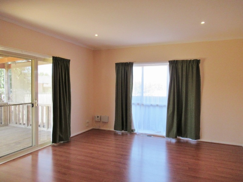 49 Breens Road, Cranbourne West VIC 3977