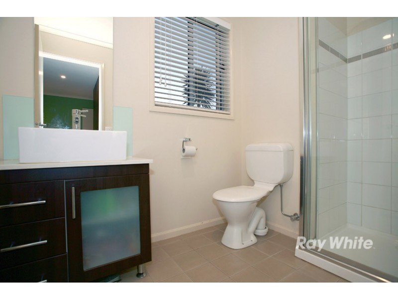 7 Melington Drive, Lyndhurst VIC 3975