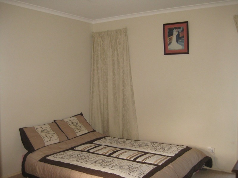 5 Manisa Place, Cranbourne West VIC 3977