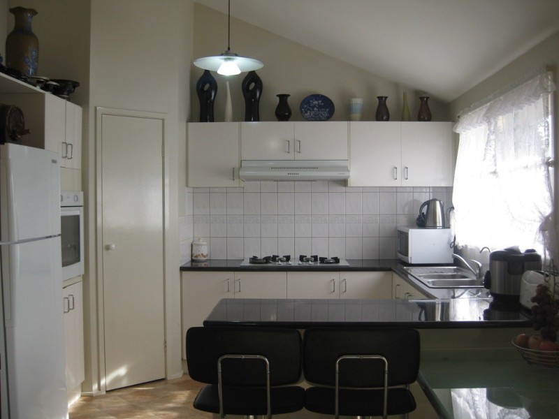 5 Manisa Place, Cranbourne West VIC 3977