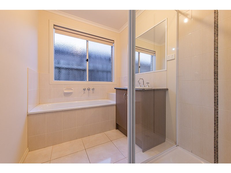 103 Fairhaven Boulevard, Cranbourne West VIC 3977