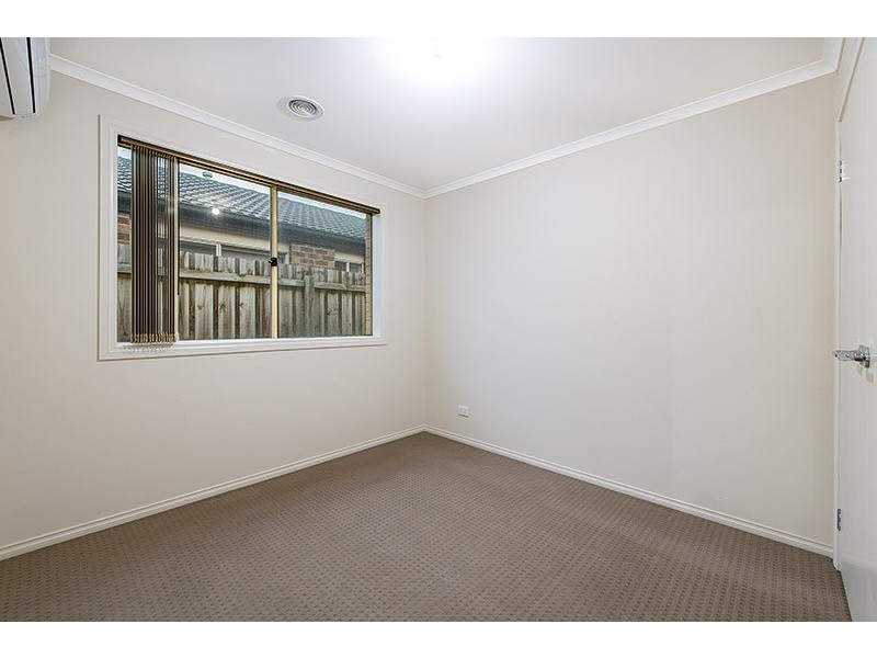 103 Fairhaven Boulevard, Cranbourne West VIC 3977