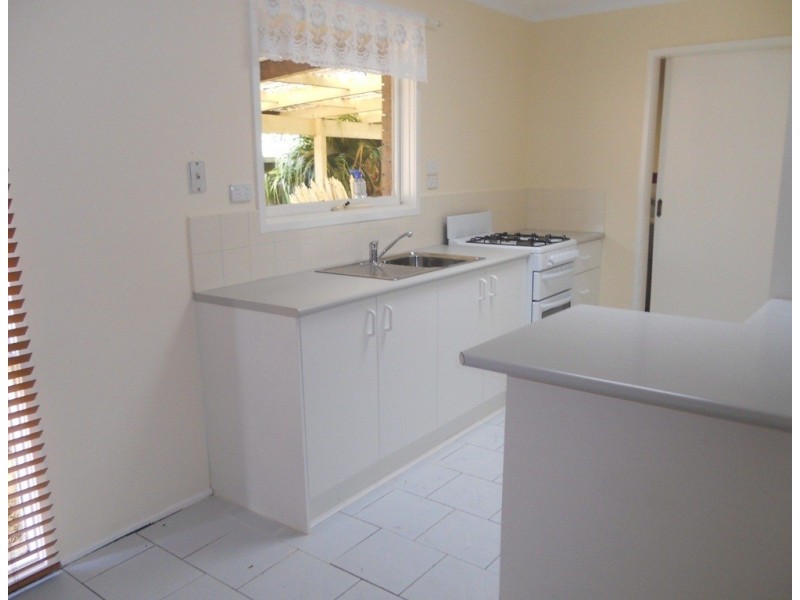 6 Valma Avenue, Cranbourne VIC 3977