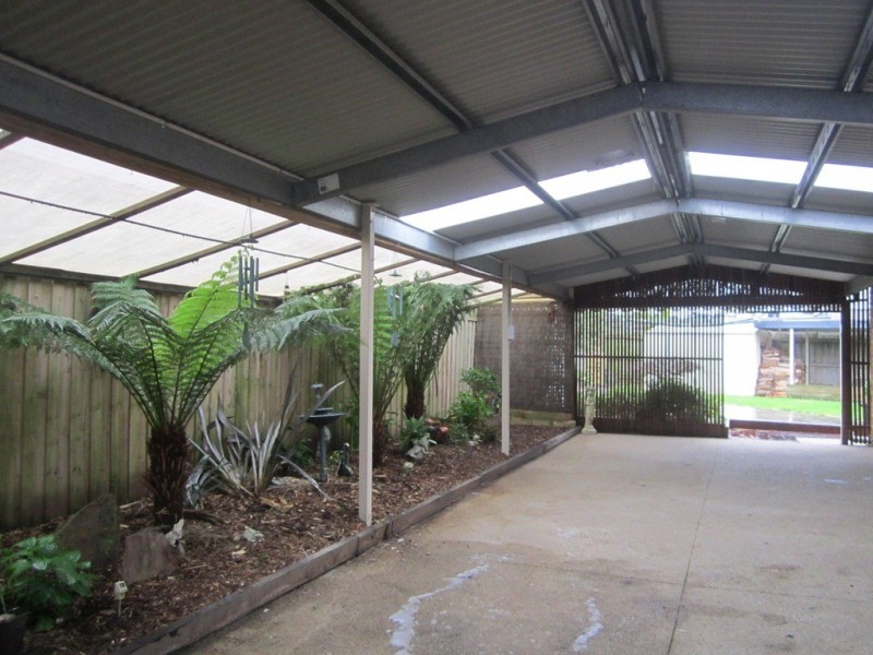 48 Brookland Greens Boulevard, Cranbourne VIC 3977