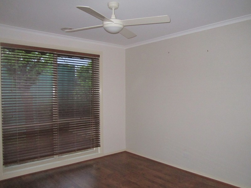 48 Brookland Greens Boulevard, Cranbourne VIC 3977