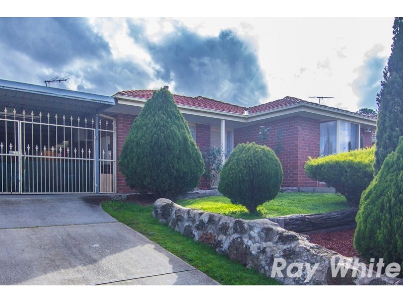 20 Forsyth Court, Cranbourne North VIC 3977