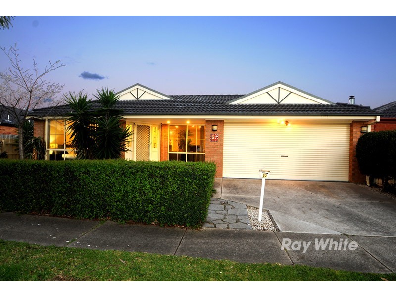57 Fairhaven Boulevard, Cranbourne West VIC 3977