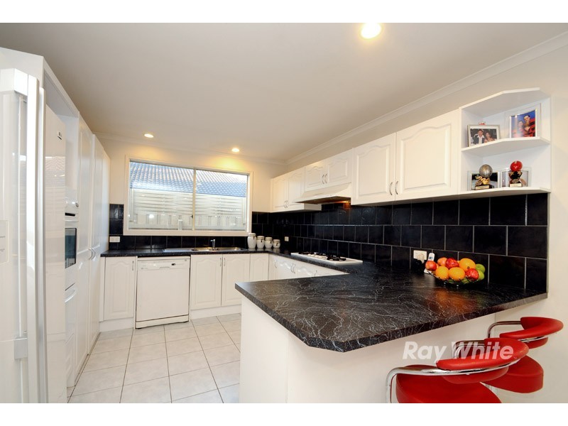 57 Fairhaven Boulevard, Cranbourne West VIC 3977