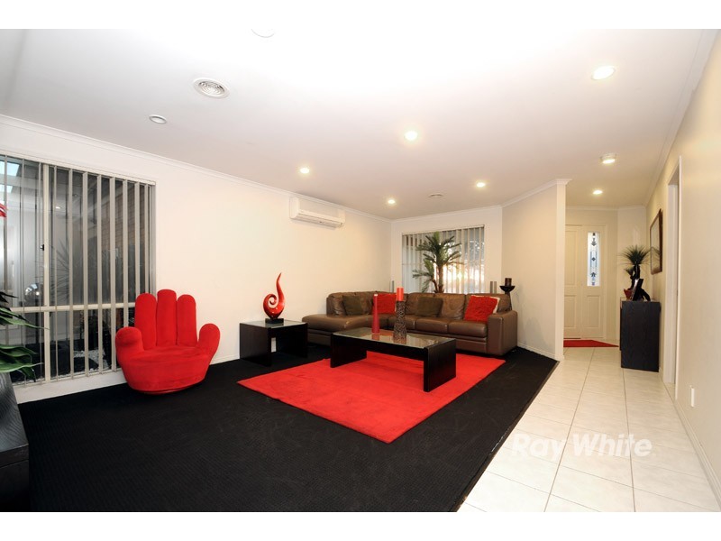 57 Fairhaven Boulevard, Cranbourne West VIC 3977