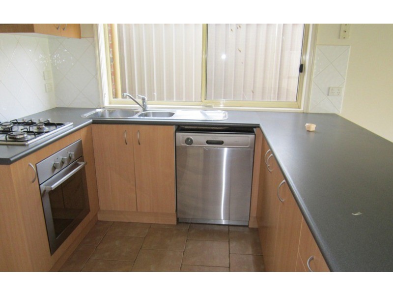 13 Fetlock Lane, Cranbourne East VIC 3977