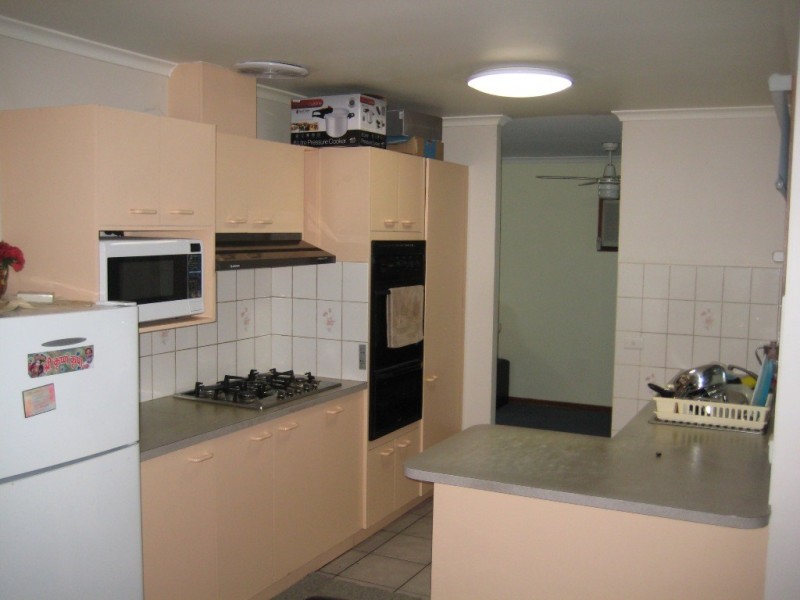 9 Diosma Court, Cranbourne North VIC 3977