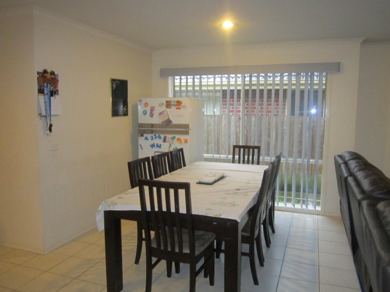 1 Dartmoor Drive, Cranbourne East VIC 3977