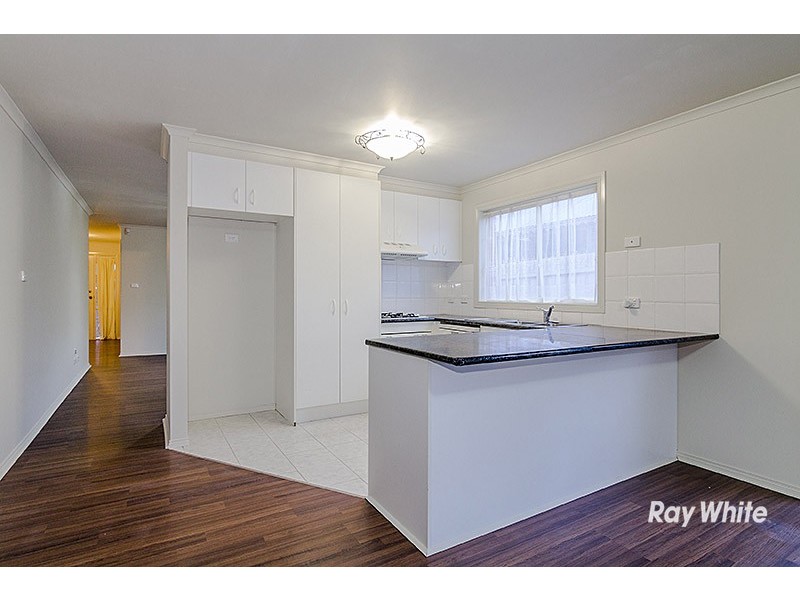 6 Carina Terrace, Cranbourne West VIC 3977