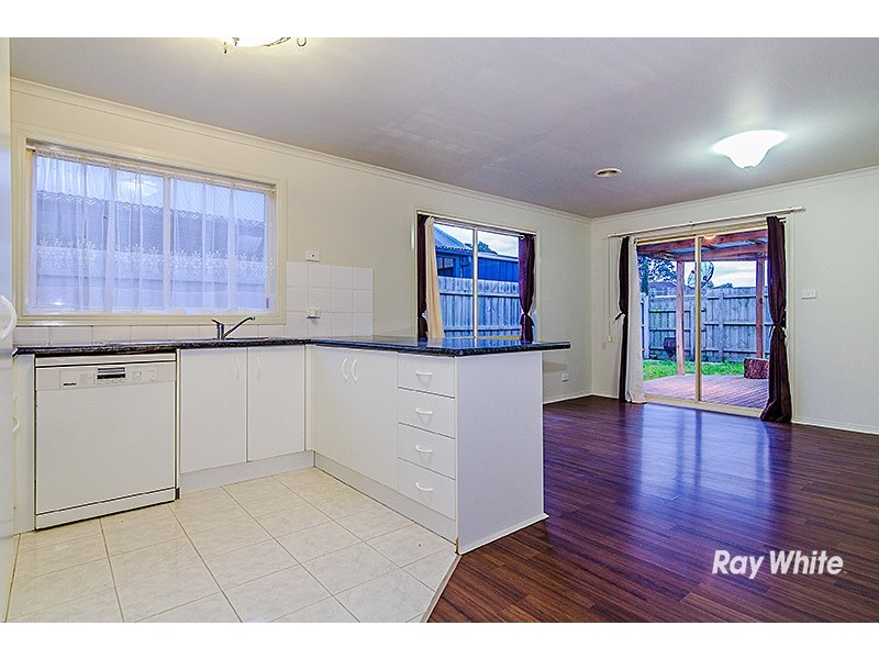 6 Carina Terrace, Cranbourne West VIC 3977