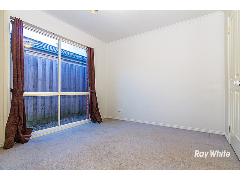6 Carina Terrace, Cranbourne West VIC 3977