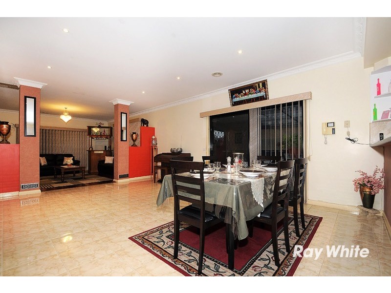 20 Astley Wynd, Lynbrook VIC 3975