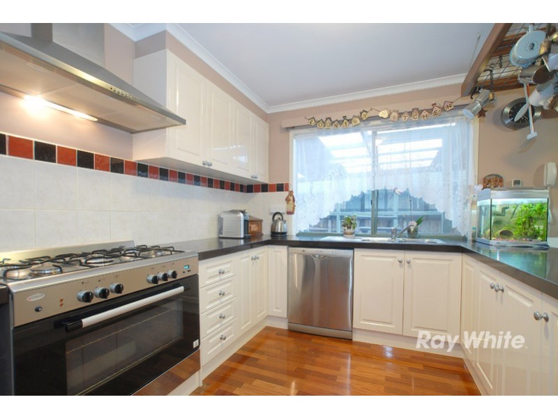 3 Reginald Court, Cranbourne West VIC 3977