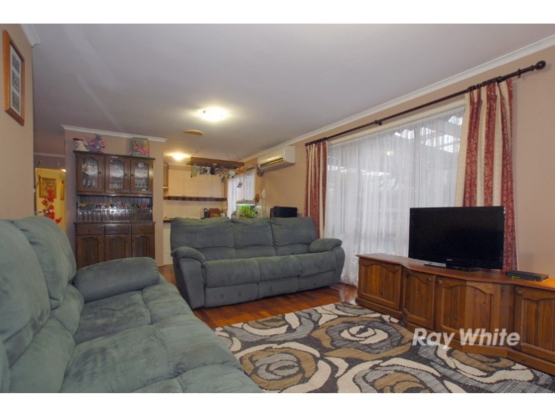 3 Reginald Court, Cranbourne West VIC 3977