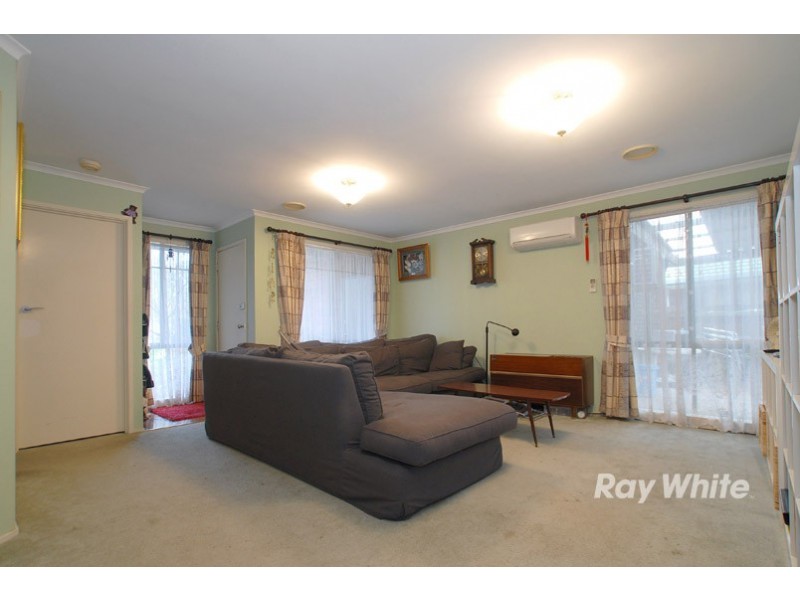 3 Reginald Court, Cranbourne West VIC 3977