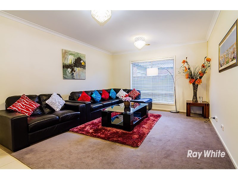 44 Brookwater Parade, Lyndhurst VIC 3975