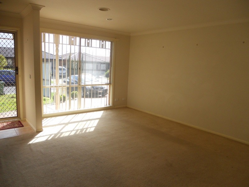 3A Kells Close, Cranbourne East VIC 3977