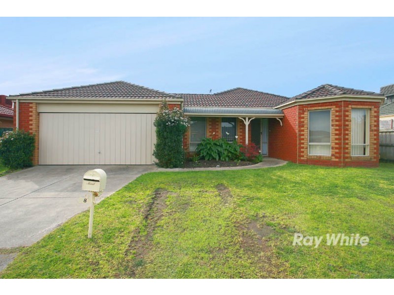 8 Exeter Place, Narre Warren South VIC 3805