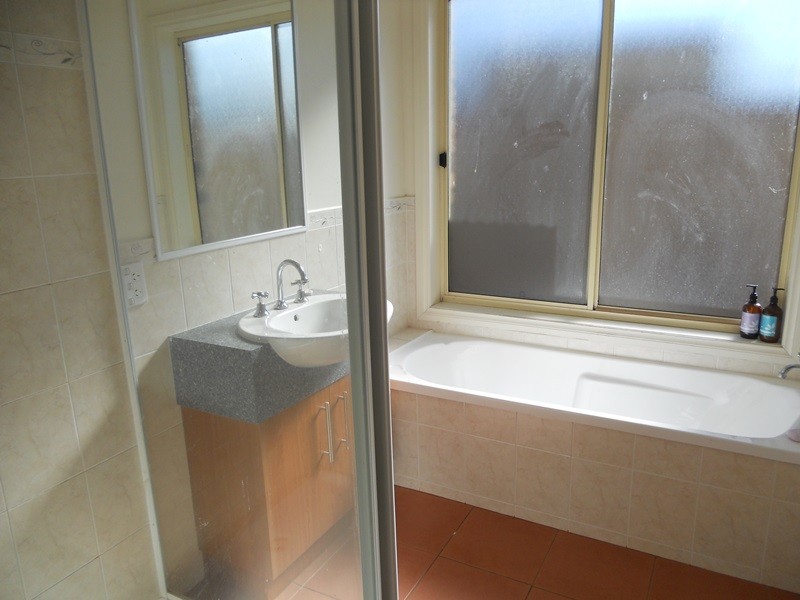 47 Majestic Boulevard, Cranbourne VIC 3977