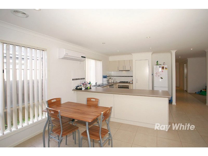 14 Islington Avenue, Cranbourne North VIC 3977