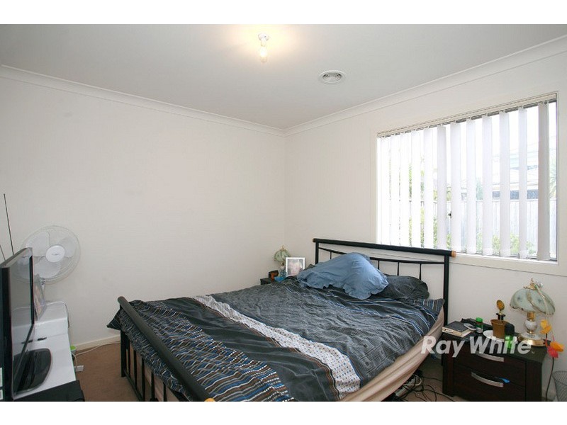 14 Islington Avenue, Cranbourne North VIC 3977
