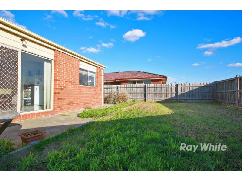 5 Malfoy Mews, Cranbourne West VIC 3977