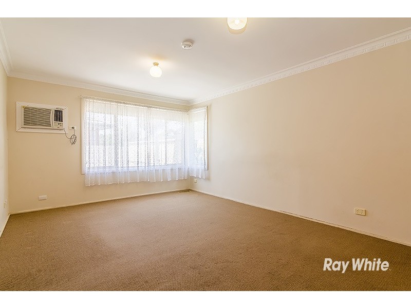 21 Bruce Street, Cranbourne VIC 3977