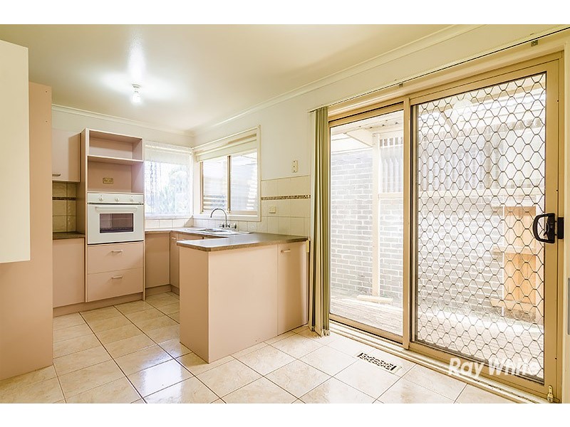 21 Bruce Street, Cranbourne VIC 3977