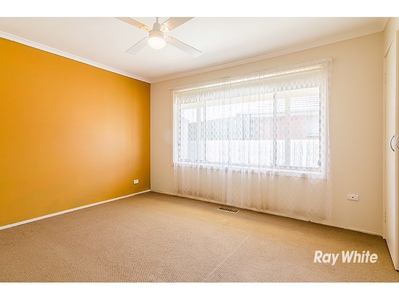 21 Bruce Street, Cranbourne VIC 3977