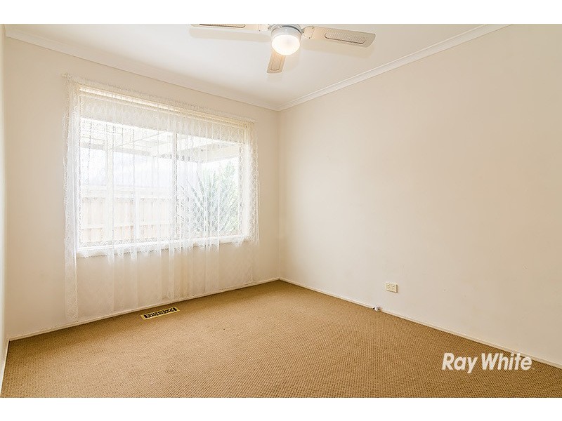21 Bruce Street, Cranbourne VIC 3977