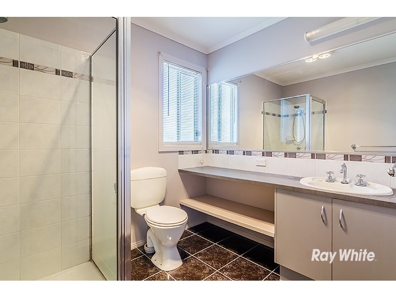 21 Bruce Street, Cranbourne VIC 3977