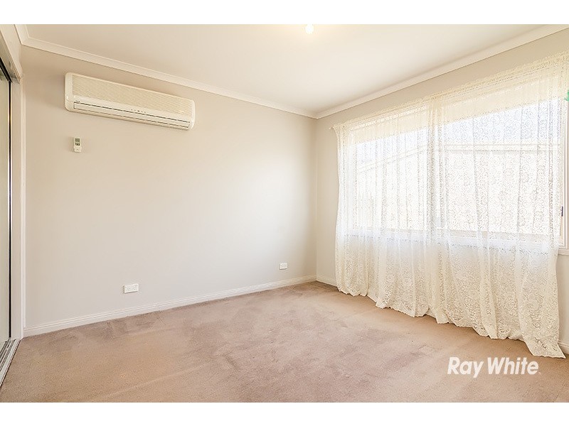 21 Bruce Street, Cranbourne VIC 3977