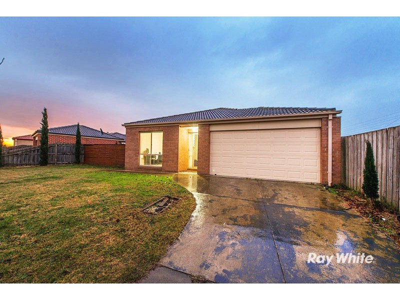 59 Taplan Crescent, Cranbourne West VIC 3977