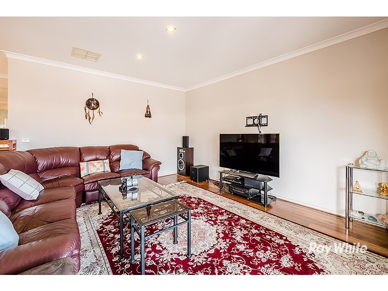 129 Boland Drive, Lyndhurst VIC 3975